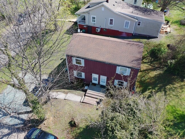 Photo - 800 Castalia St Unit B