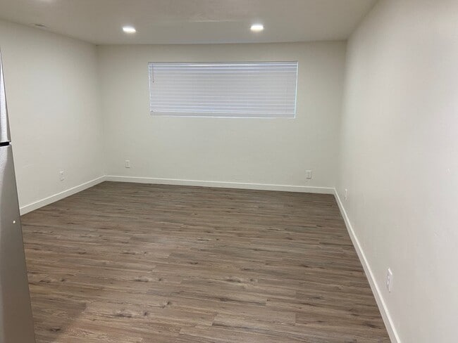 Photo - 3660 S Yorkshire Rd Unidad 1