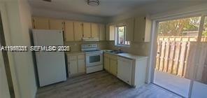 Photo - 2828 Coconut Ave