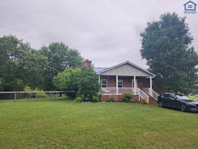 Building Photo - 515 Willis Martin Rd