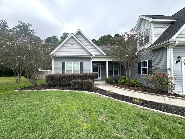 Photo - Great location between Wilmington and Jack...