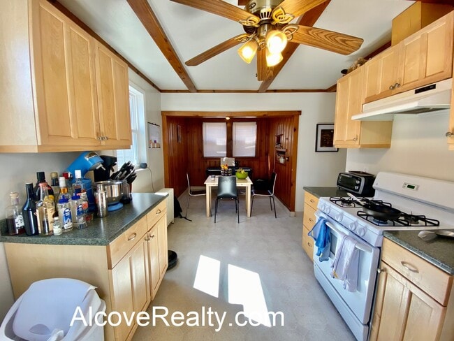 Photo - 95 Belmont St Unidad 1