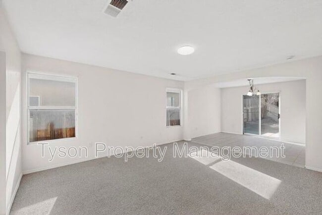 Photo - 915 Wood Duck Dr SW