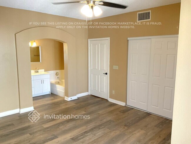 Photo - 2916 Sterling Silver St