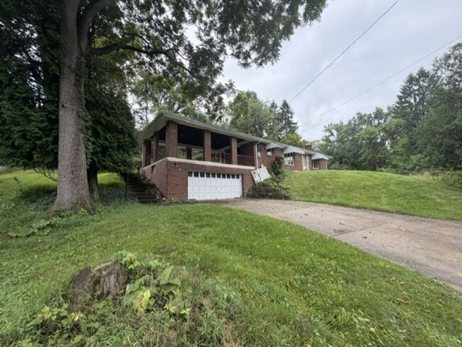 Photo - 123 Hidden Valley Rd