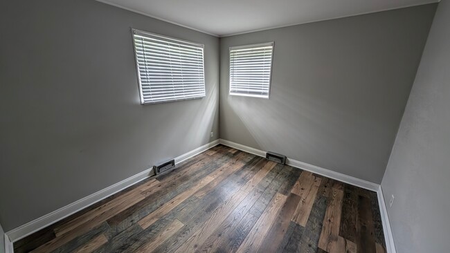 Photo - 3022 Guilford Rd