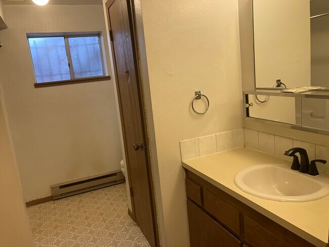 Photo - 110 E Longfellow Ave Unidad 110