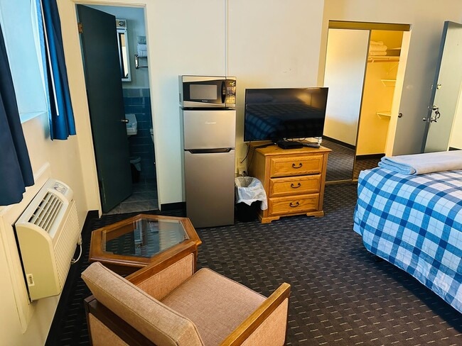 Photo - 3404 2nd Ave N Unit Furnished Studio #20