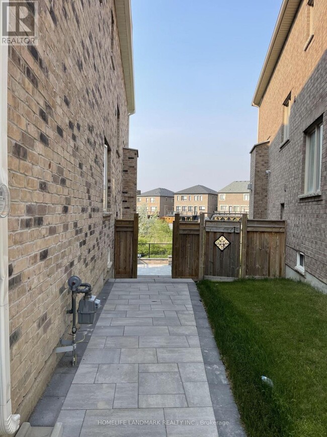 Photo - 212 Scrivener Dr