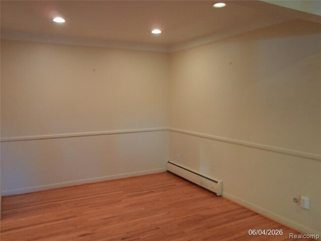 Photo - 1253 Island Dr