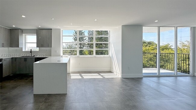 Photo - 2780 NE 183rd St Unit 701