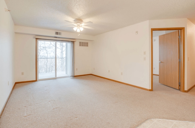Savanna Apartments