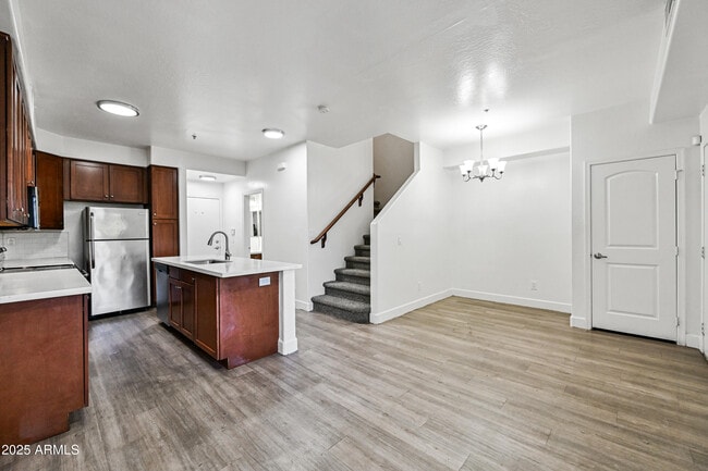 Photo - 4608 W Maryland Ave Unit 1190