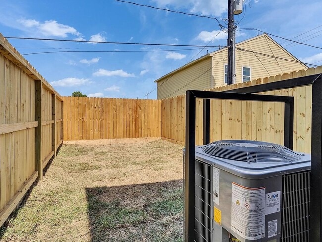 Photo - 8415 Mahalia Dr Unit A