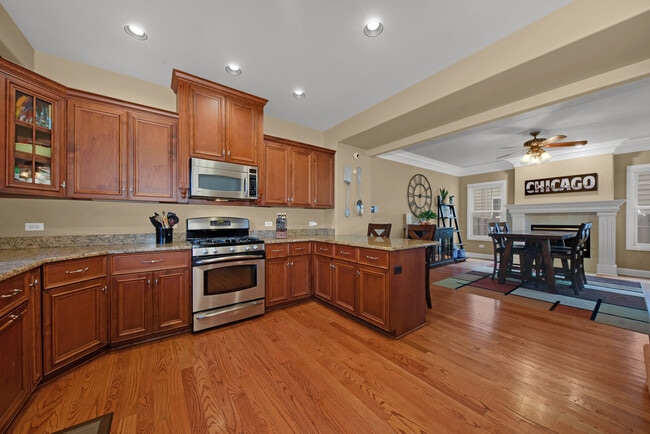 Photo - 844 N Ellsworth St