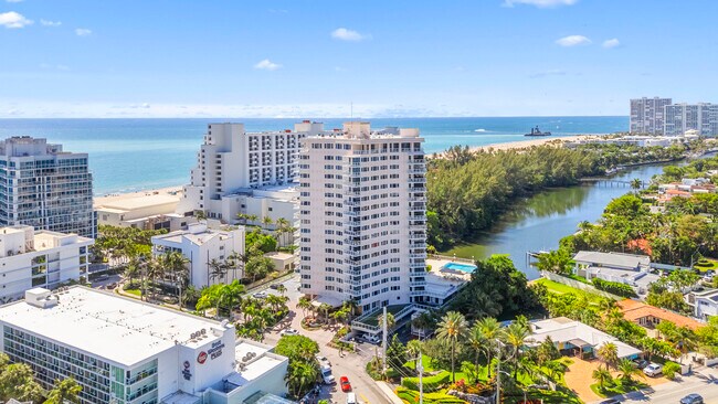 Photo - 3000 Holiday Dr Unit 1605