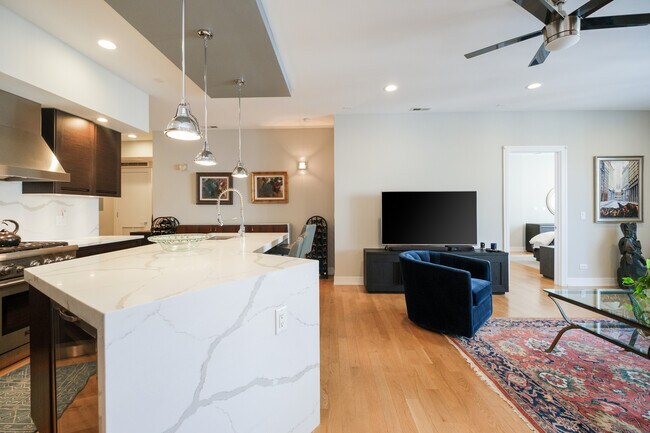 Photo - 650 N Morgan St Unit 602