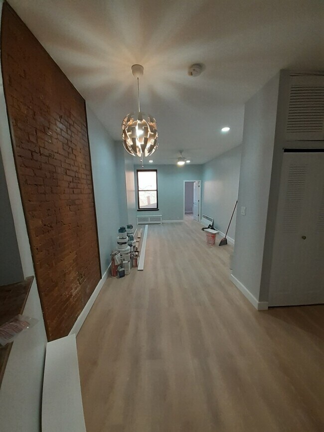 Photo - 294 Barrow St Unit 3