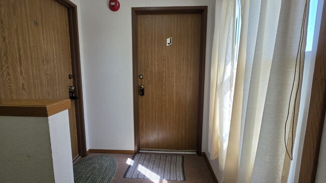 Photo - "Charming Upper Studio in Kimberly: " Unit J
