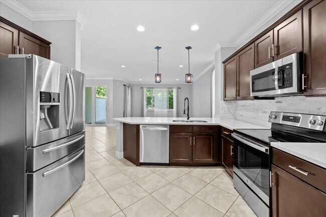 Photo - 2061 Foxtail View Ct
