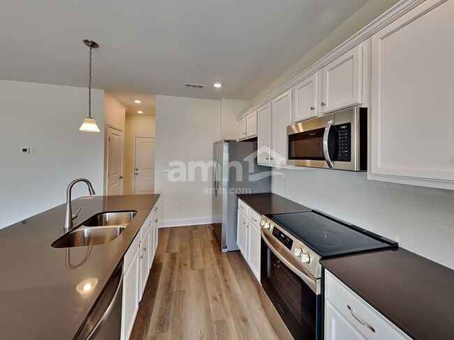 Photo - 5315 Trust Dr