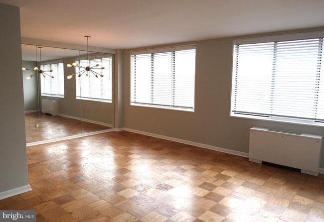 Photo - 6631 Wakefield Dr Unit 717