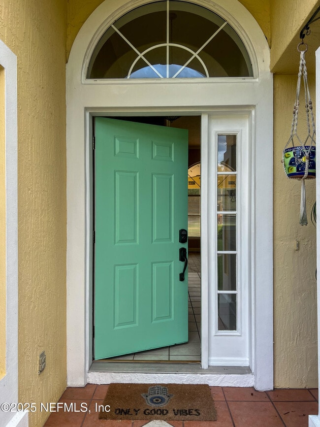 Photo - 1704 Tall Tree Dr E