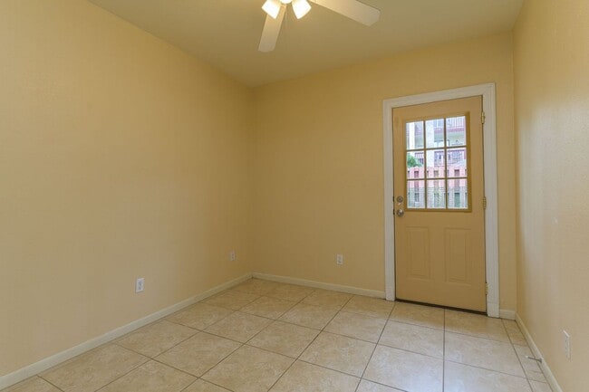Photo - 119 E Coronado Dr