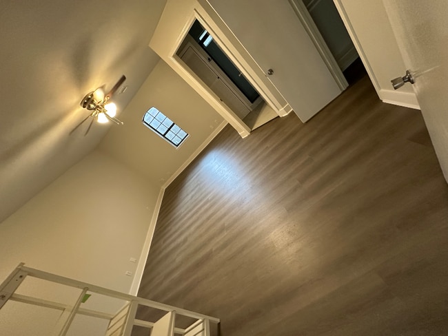 Photo - 7934 Grandridge Dr