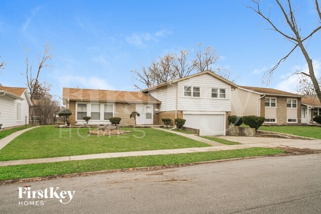 Photo - 17621 Grandview Dr