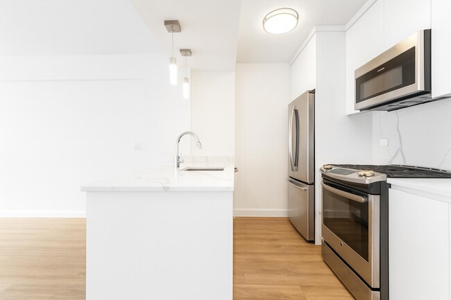 Photo - 1735 York Ave Unidad 21D