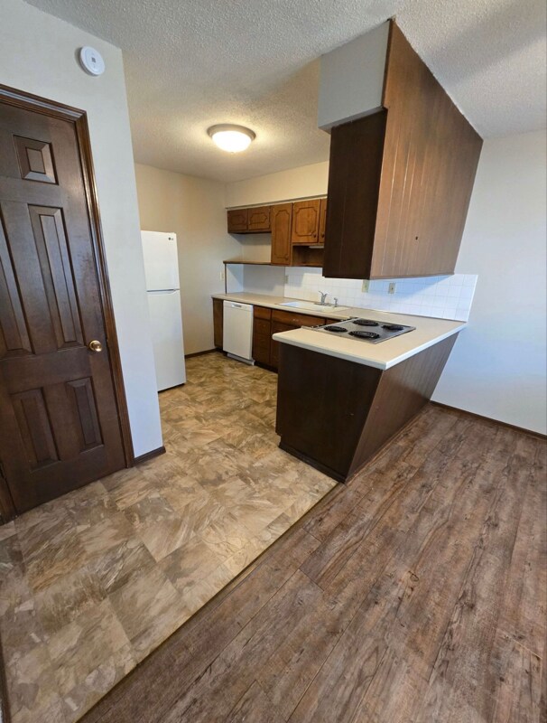 Photo - 4419 Sterling Ave