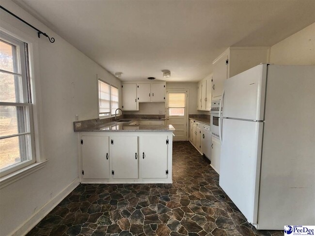 Photo - 2345 W McCown Dr