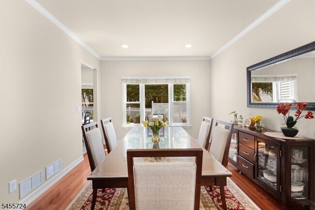 3 Delaney Ct