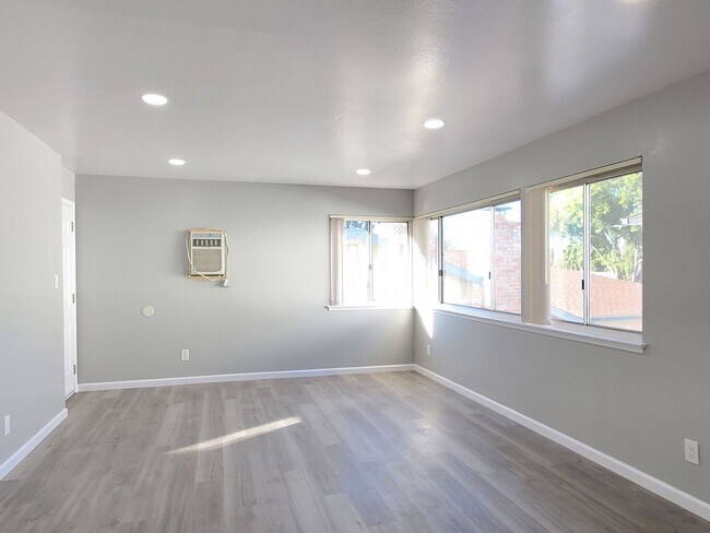 Photo - 3756-3762 Poinciana Dr Unidad 3762-7