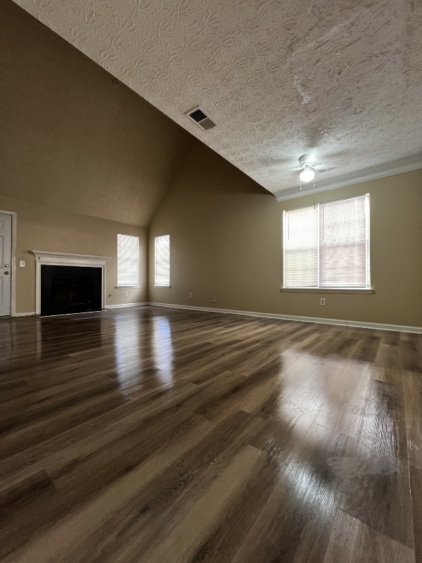 Photo - 6635 Meadow Green Cir