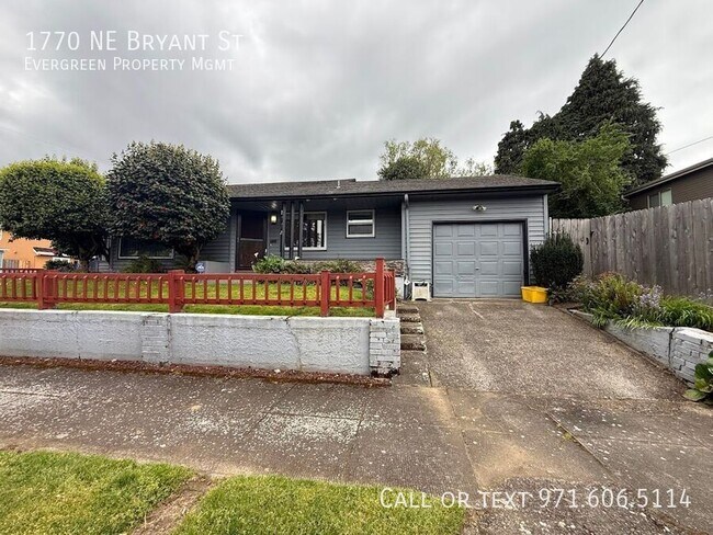 Photo - 1770 NE Bryant St