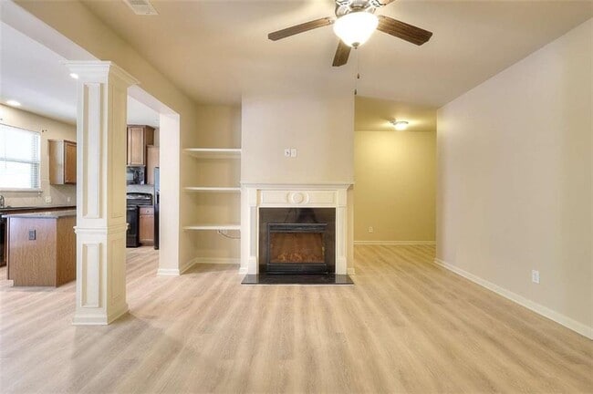 Photo - 3702 Brockenhurst Dr