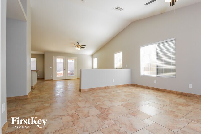 Photo - 22938 W Yavapai St