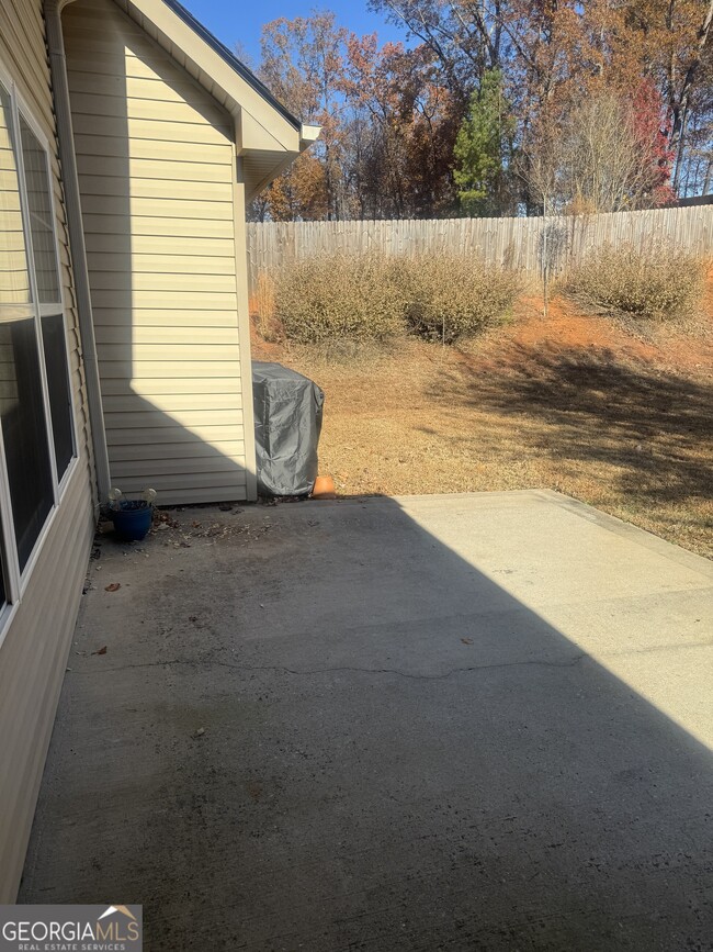 Photo - 180 Laurel Oaks Ln