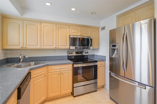 Photo - 7720 SW 54th Ct Unit 44-D