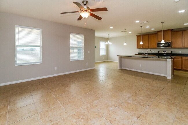 Photo - 3205 Turret Dr