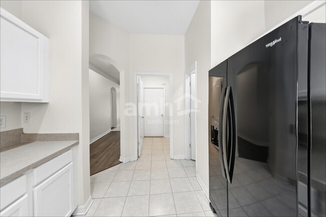 1680 Austin Ln