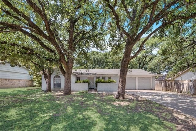 Building Photo - 6500 Melinda Dr Rental