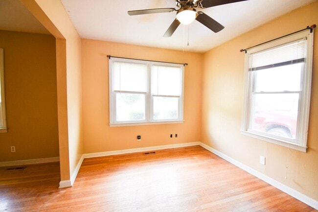 Photo - Coming Soon! 3 Bedroom 1 Bathroom - Pets Considered