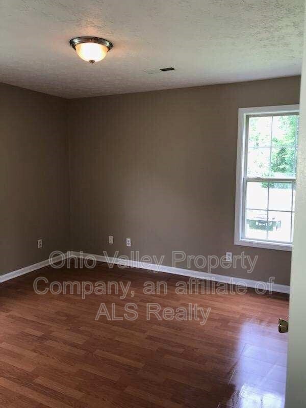 Photo - 7099 Columbia Ave