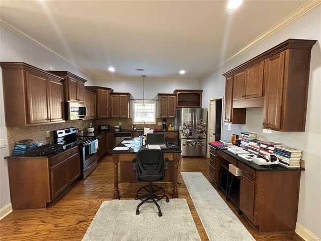 Photo - 3 Travertine Dr