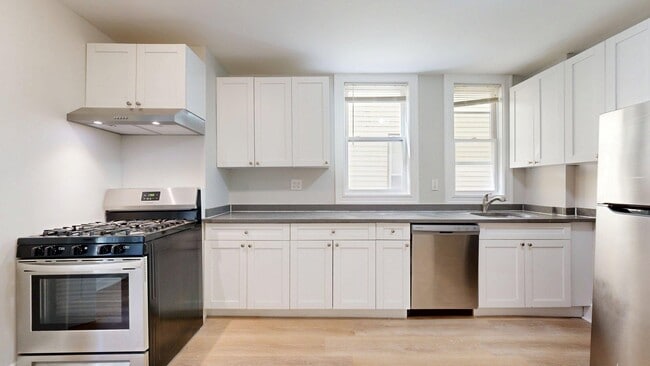 Photo - 205 Chelsea St Unidad 3