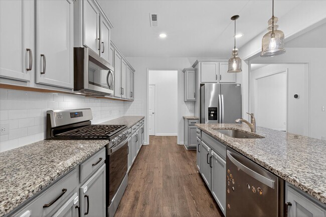 Photo - 7481 Hartsfield Dr