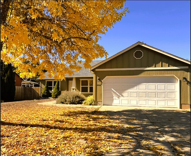 Veneta Home $250.00 Off Move In - Veneta Home $250.00 Off Move In